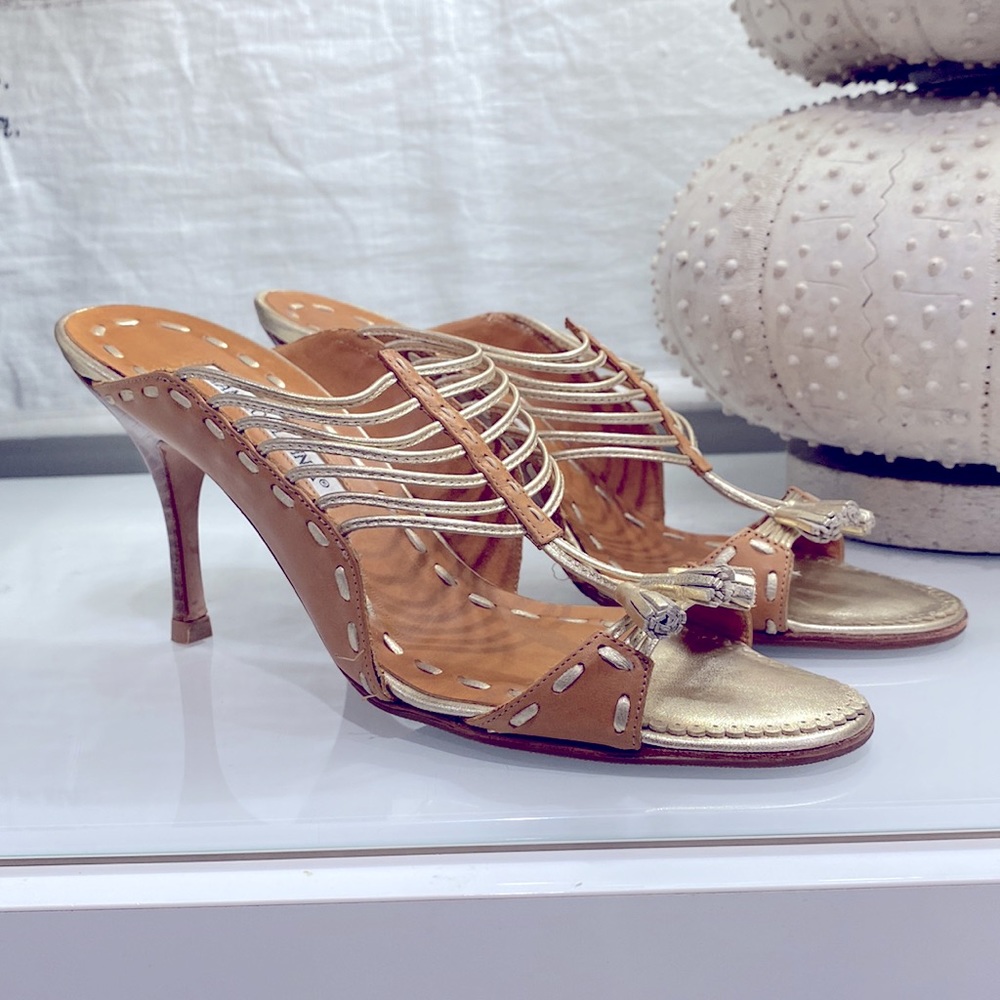 Manolo Blahnik Sandals - Size 39 (US 8-8.5)